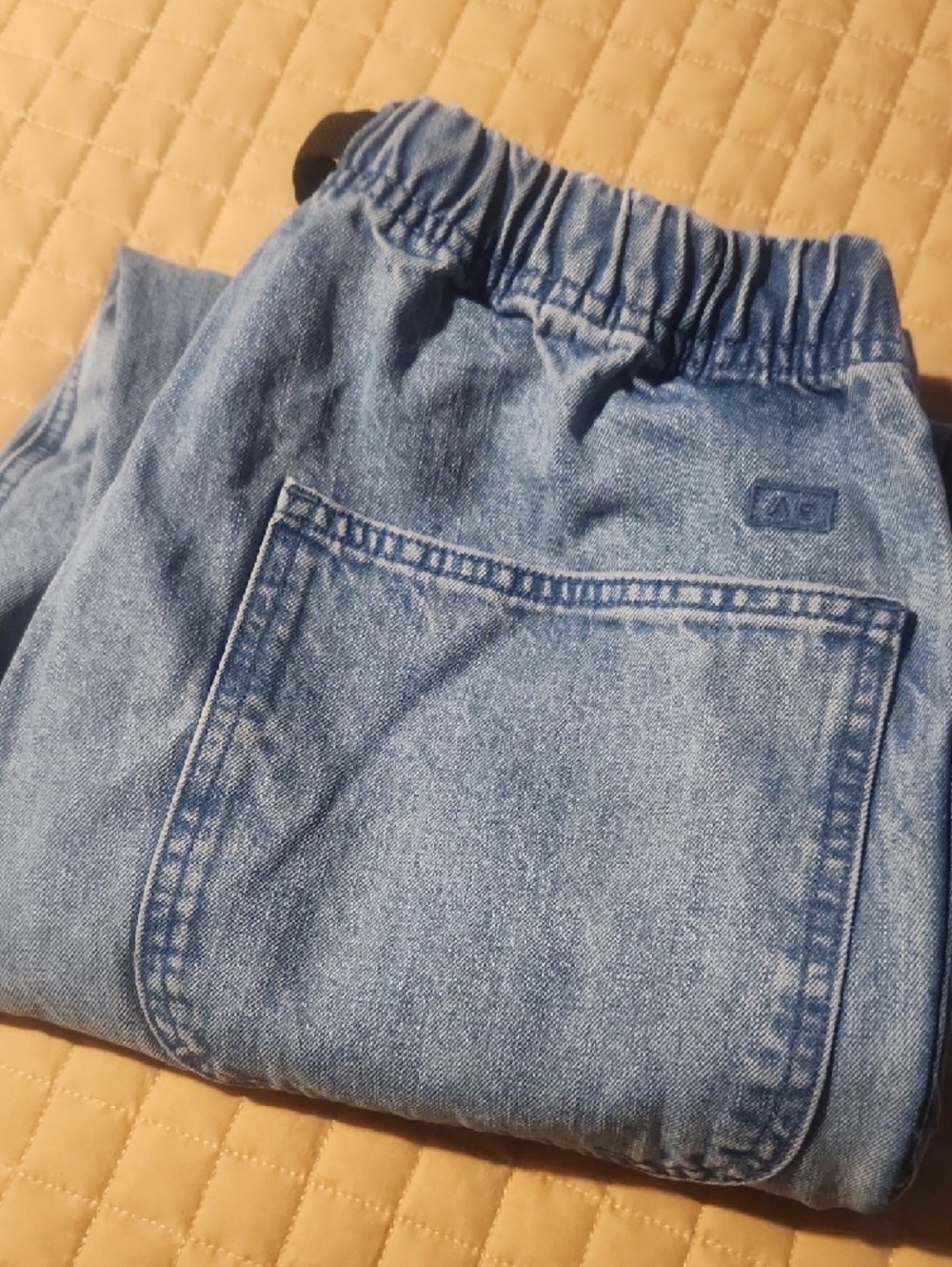 American Eagle Jogger Denim Pants - Picture 3 of 13